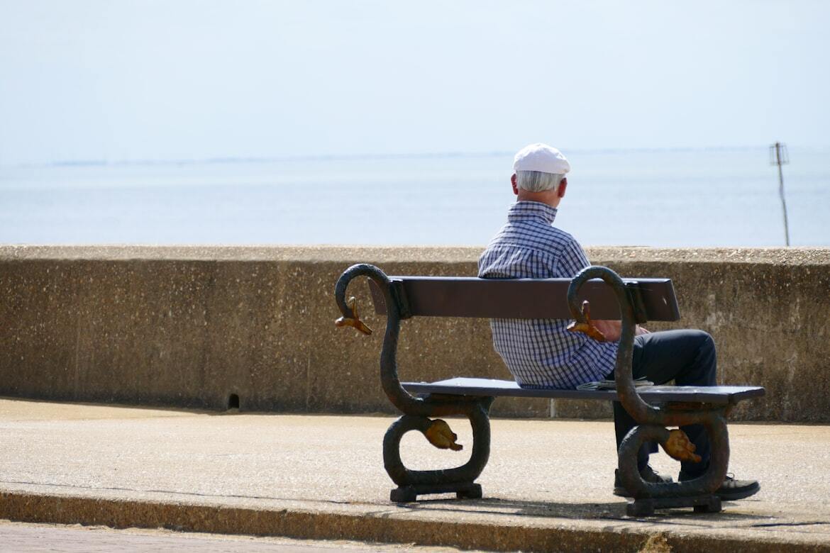 An elderly man. Photo: Mark Timberlake / Unsplash.com