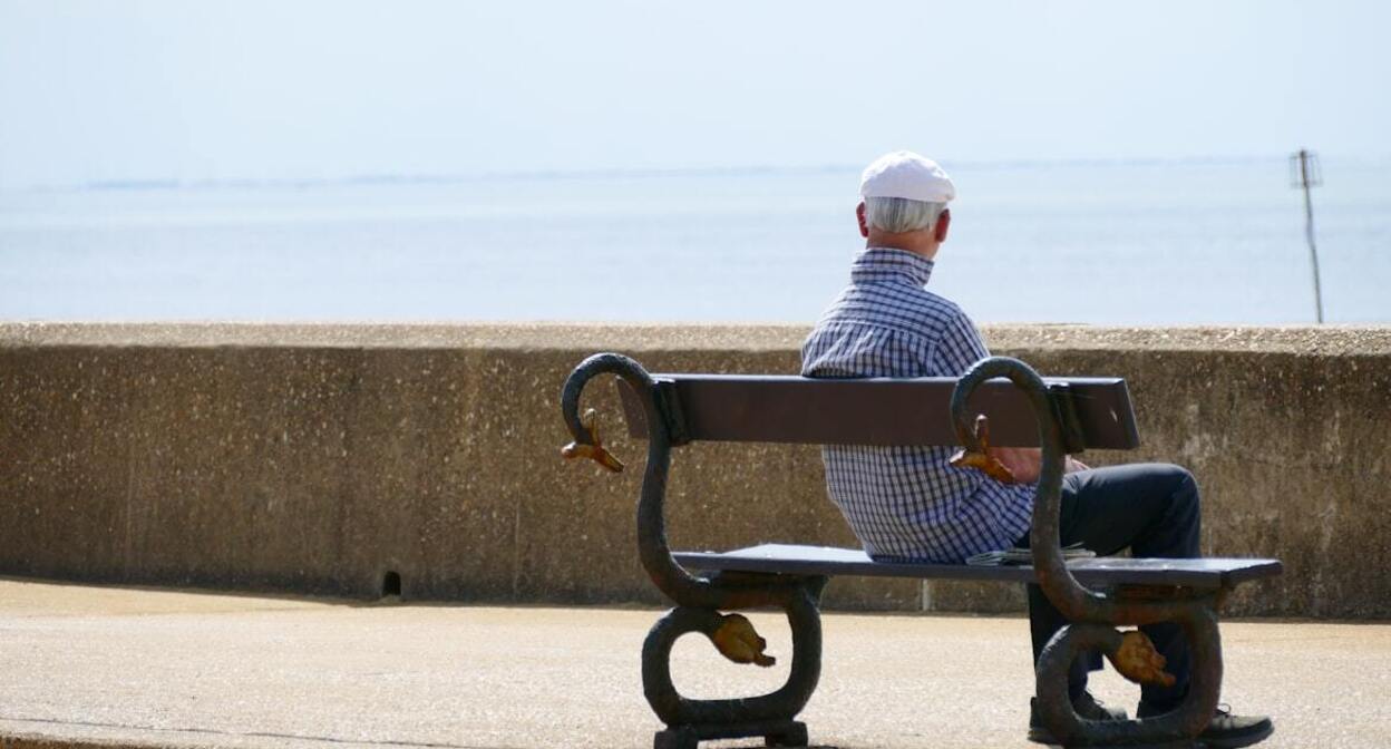 An elderly man. Photo: Mark Timberlake / Unsplash.com