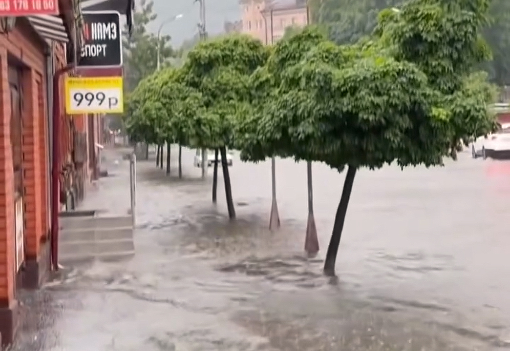 Markova Street in Vladikavkaz. Still from video https://www.instagram.com/p/DZk1NN9OQEE/?hl=ru (Meta (owner of Facebook, Instagram, and WhatsApp) is banned in Russia) Markova Street in Vladikavkaz. Still from video https://www.instagram.com/p/DZk1NN9OQEE/?hl=ru (Meta (owner of Facebook, Instagram, and WhatsApp) is banned in Russia)