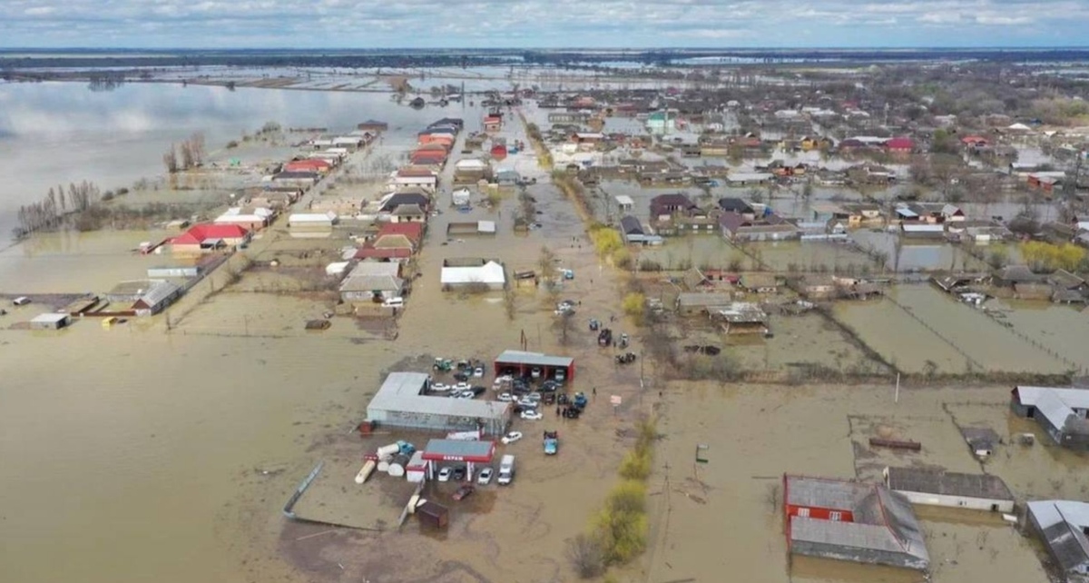 Flooding in the village of Adilyotar. Photo: Dagestan Regional Center for Environmental Management https://t.me/israfilof2_0/613