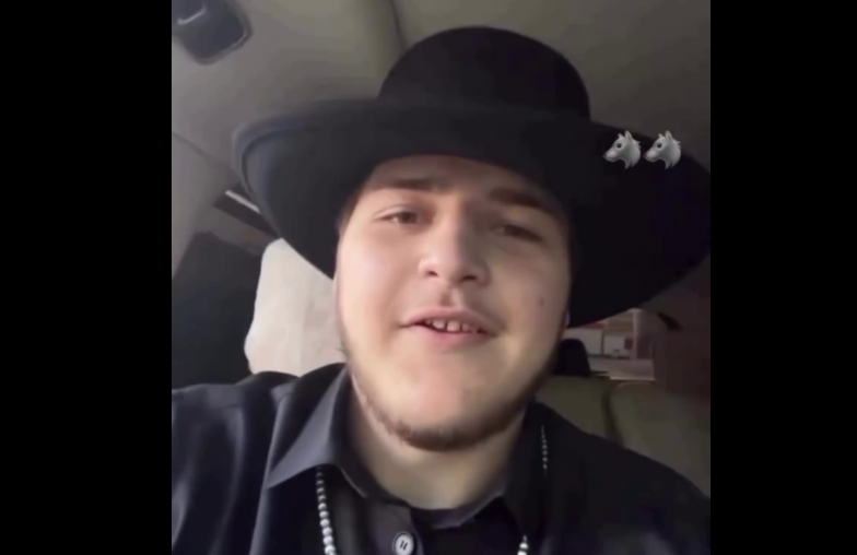 Adam Kadyrov in the video with traffic violations. A still from the video https://www.instagram.com/p/DaFlUuLtrpc/. Adam Kadyrov in the video with traffic violations. A still from the video https://www.instagram.com/p/DaFlUuLtrpc/.