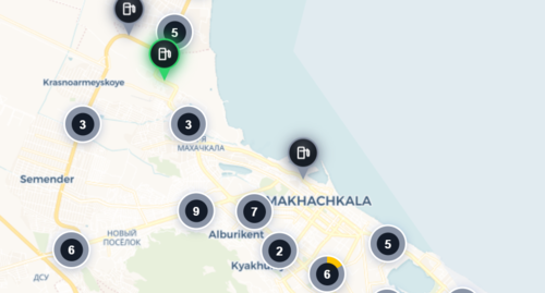 The situation with fuel at gas stations in Makhachkala at 22:45 MSK 08.07.26. Screenshot from "Where is FUEL" (Gdebenz.ru).
