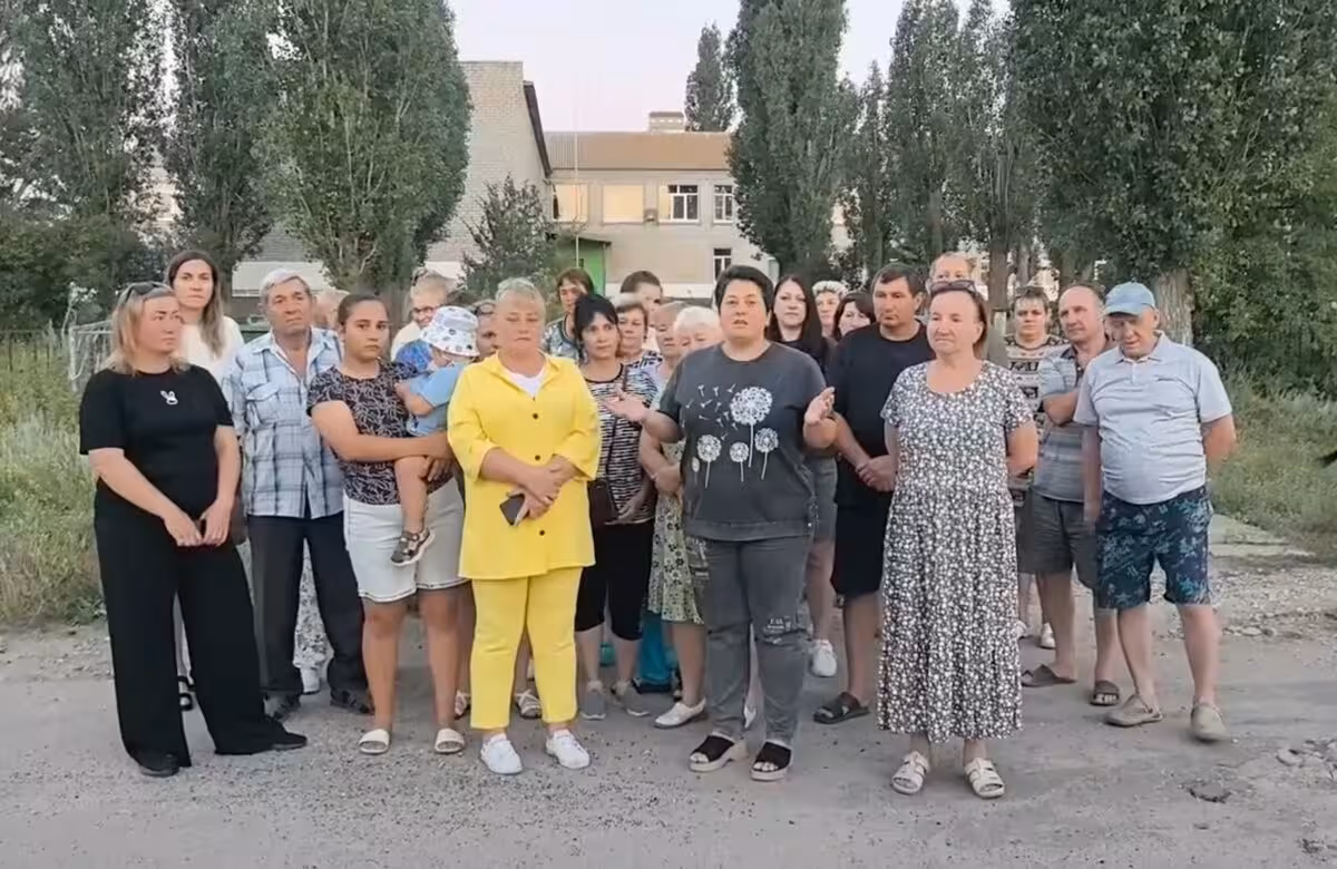 Frame from the video appeal of the residents of Vodny to the head of the Investigative Committee. https://dzen.ru/video/watch/6a4a03ef5ec2671d975d4fa6 Frame from the video appeal of the residents of Vodny to the head of the Investigative Committee. https://dzen.ru/video/watch/6a4a03ef5ec2671d975d4fa6