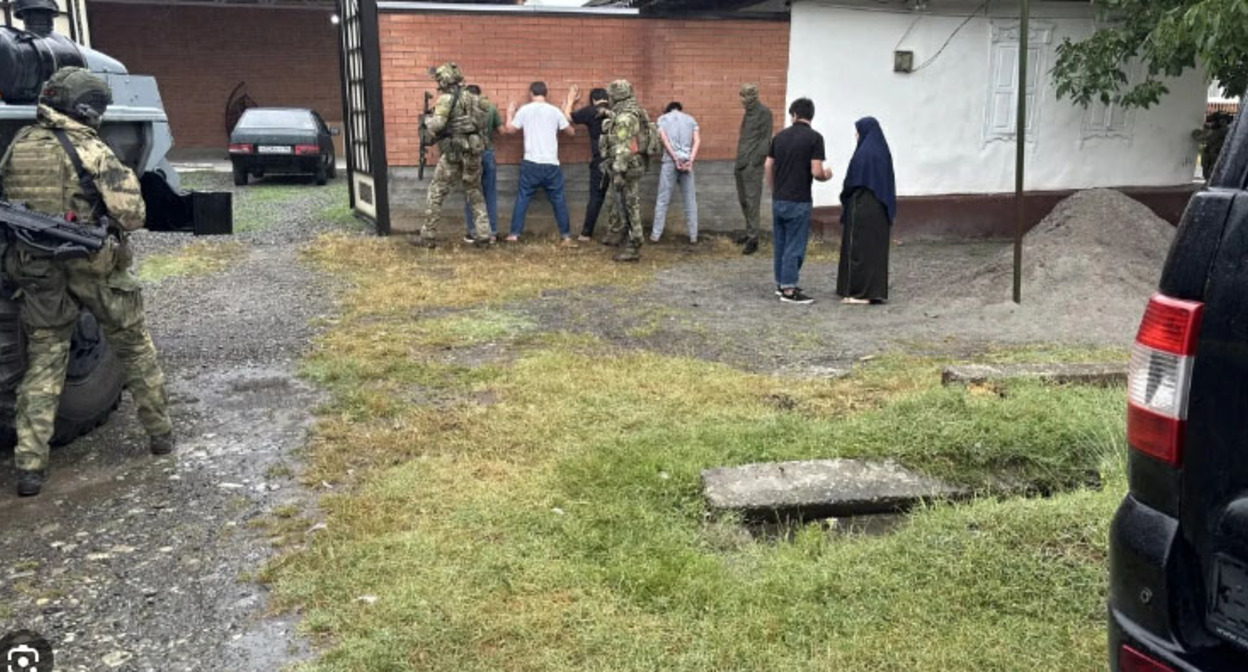 Law enforcement officers detain suspects. July 31, 2026. Screenshot of the video https://t.me/mvdri/10800 Law enforcement officers detain suspects. July 31, 2026. Screenshot of the video https://t.me/mvdri/10800