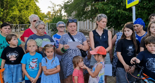 Frame from the video appeal of the residents of the Vorovsky village demanding to preserve the local school. Photo: Bloknot Stavropol / Telegram channel