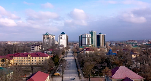 Sources reported the detention of relatives of the attacker on security forces in Gudermes.