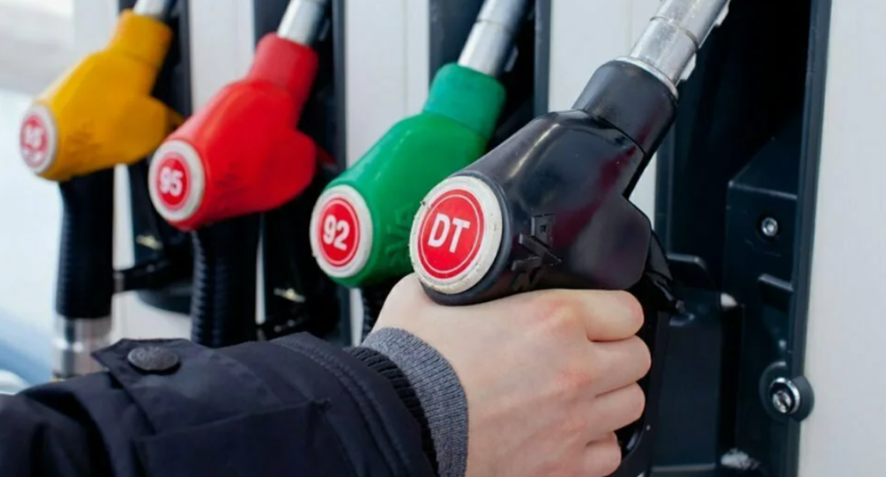 Gas station. Screenshot photo https://yandex.ru/maps/org/ast_grupp/49030055399/panorama/?ll=30.329783%2C59.878798&panorama%5Bdirection%5D=277.000000%2C10.000000&panorama%5Bfull%5D=true&panorama%5Bid%5D=1254669143_627063019_23_1650201011&panorama%5Bpoint%5D=30.330306%2C59.878056&panorama%5Bspan%5D=119.497330%2C60.000000&z=16 Gas station. Screenshot photo https://yandex.ru/maps/org/ast_grupp/49030055399/panorama/?ll=30.329783%2C59.878798&panorama%5Bdirection%5D=277.000000%2C10.000000&panorama%5Bfull%5D=true&panorama%5Bid%5D=1254669143_627063019_23_1650201011&panorama%5Bpoint%5D=30.330306%2C59.878056&panorama%5Bspan%5D=119.497330%2C60.000000&z=16